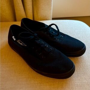 Black Keds Shoes, Size 6, NWOT